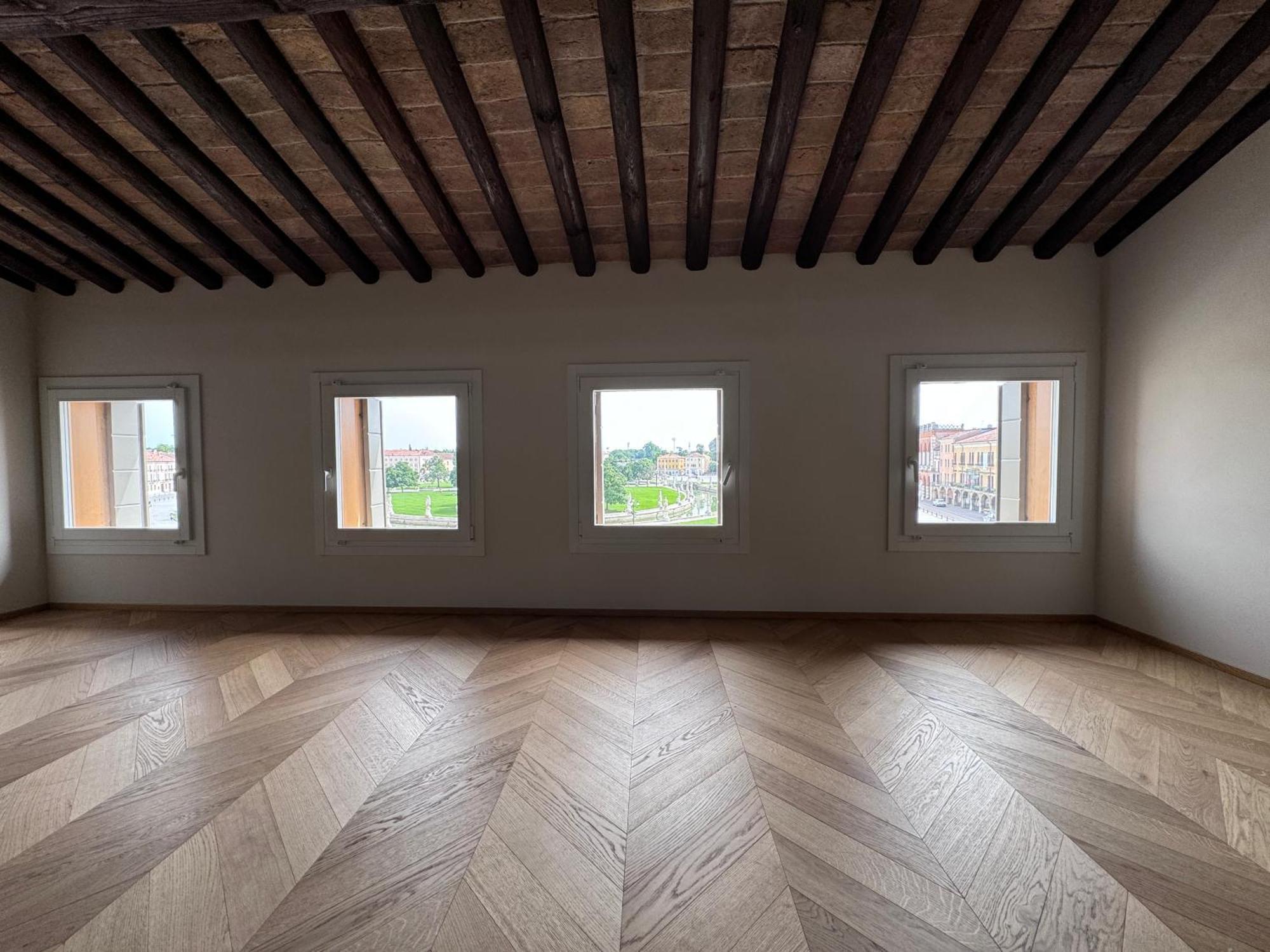 Appartement Palazzo Carpediem-Prato Della Valle à Padoue Extérieur photo